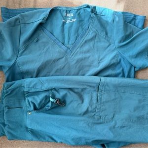 IFlex Cherokee Scrubs M Tops S Long Bottoms